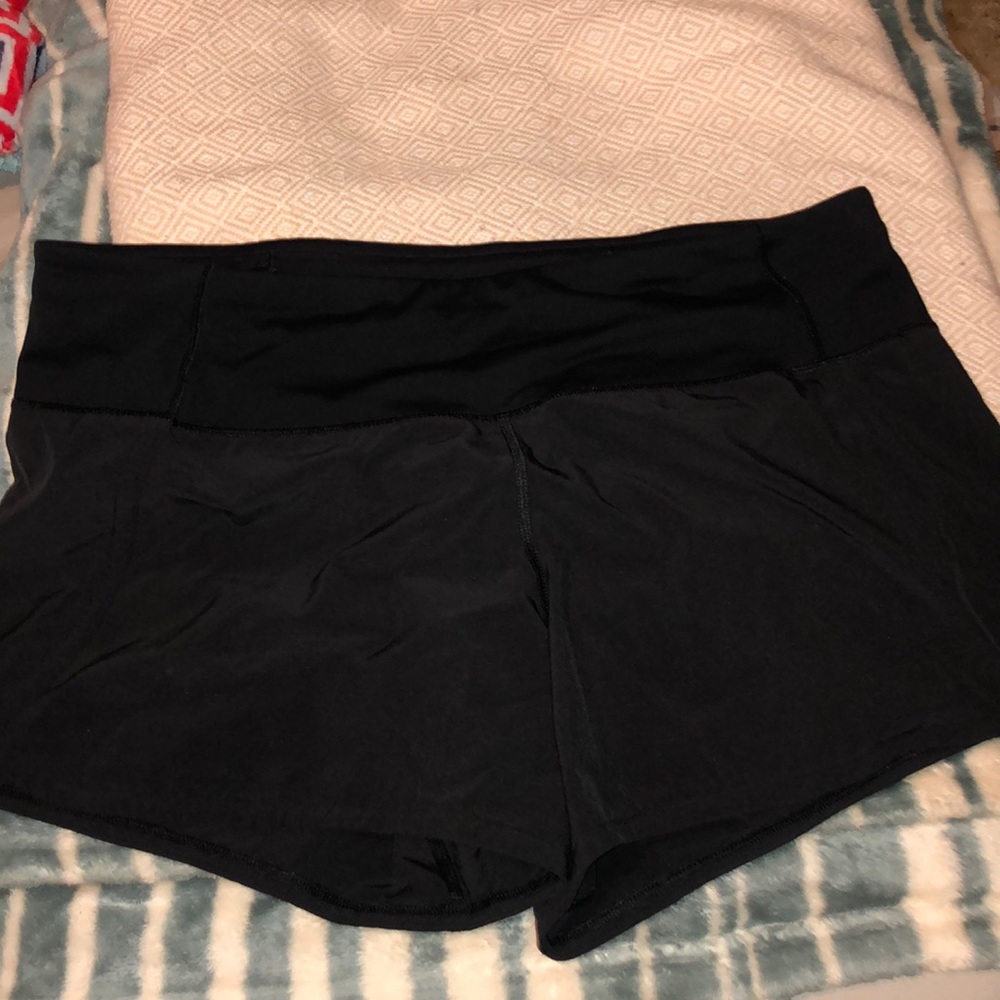 Lulu lemon shorts women’s 10